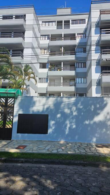Prainha Beach Lindo Apartamento Proximo A Praia Caraguatatuba Dış mekan fotoğraf